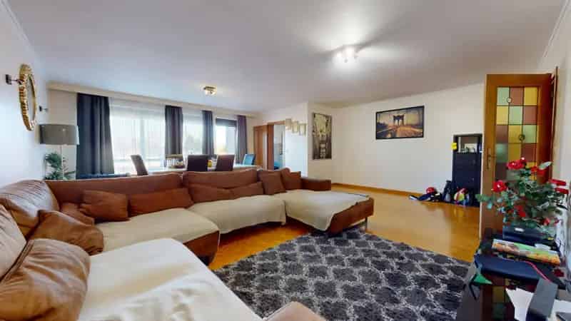 Appartement te renoveren 3 slaapkamers Evere