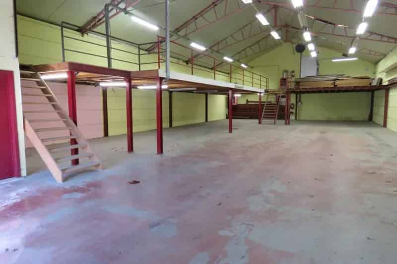 Loods Opslagruimte 250m2 Torhout