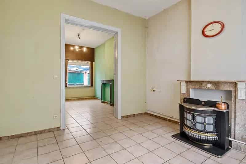 Halfopen woning Aalst grote tuin 3 slaapkamers
