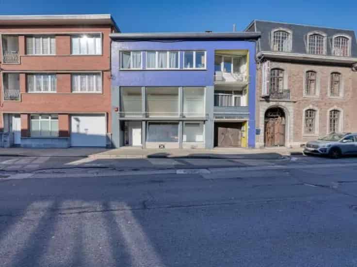 Appartementsblok te Koop Flémalle 3 Appartementen Commerciële Ruimte