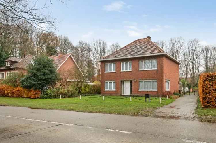 Ruime en lichtrijke villa op 1538 m² met uitbreidingsmogelijkheden