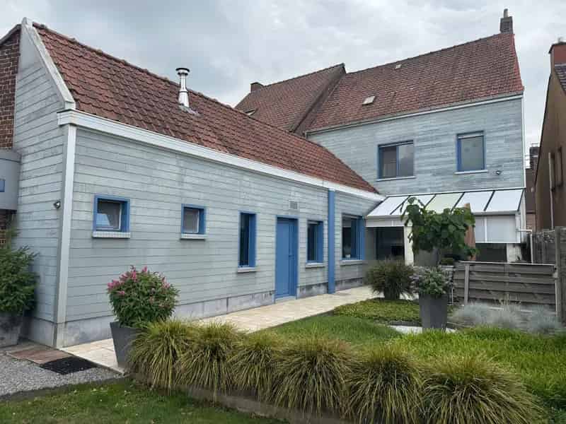 Huis te koop Vichte: Instapklare woning met loods