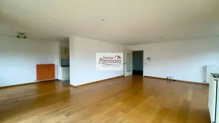 3 Slaapkamer Appartement Te Koop  Privé Terras Garage EPC C