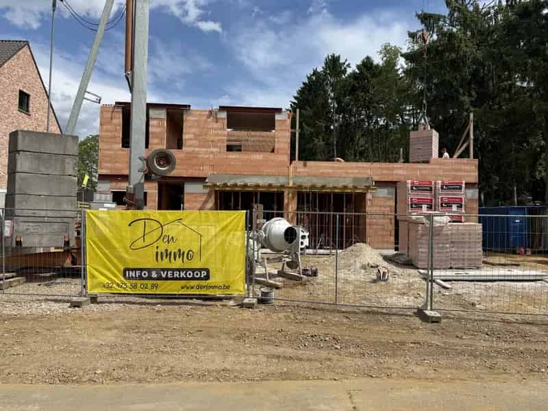 Huis te huur Westerlo: Instapklare Nieuwbouwwoning met Tuin en Garage