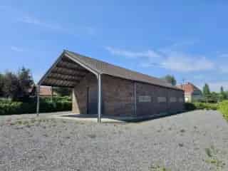 Industrie te koop Elzele - Atelier met kantoren en 2840m² grond
