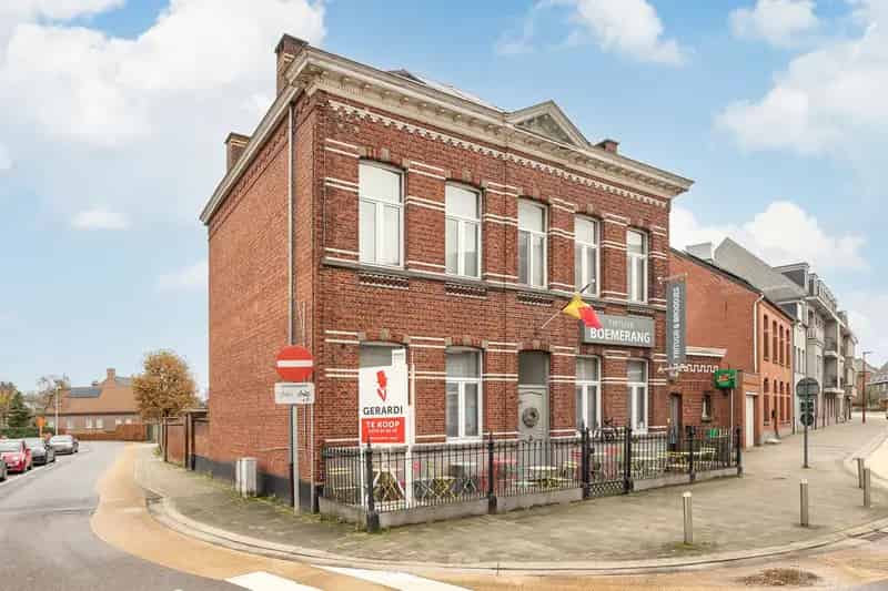Ruime woning 6 slaapkamers zwembad Rijkevorsel