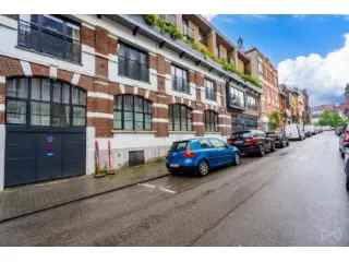 Duplex te Koop Sint-Gillis 3 slaapkamers Nabij Tram 81