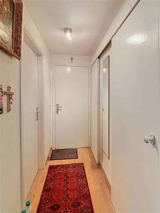 Studio te Koop Louizaplein 40m2 Terras Kelder