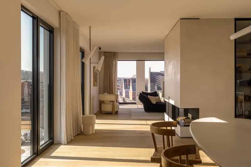 Penthouse te koop: Uniek appartement met waterzicht