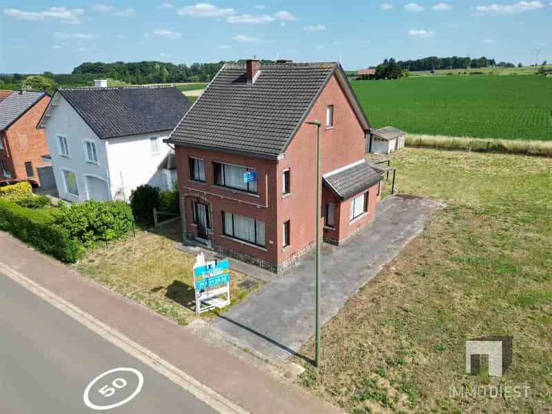Woning met tuin te koop