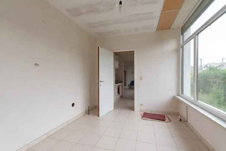 Casco gelijkvloers appartement met garage 8450472