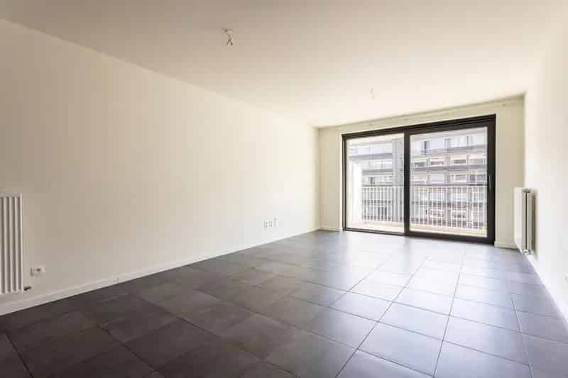 Appartement te koop 2 slaapkamers terras