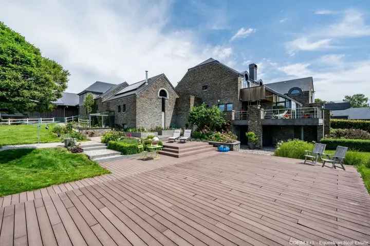 Te koop villa in Saint-Hubert met uitzonderlijke paardeneigenschappen