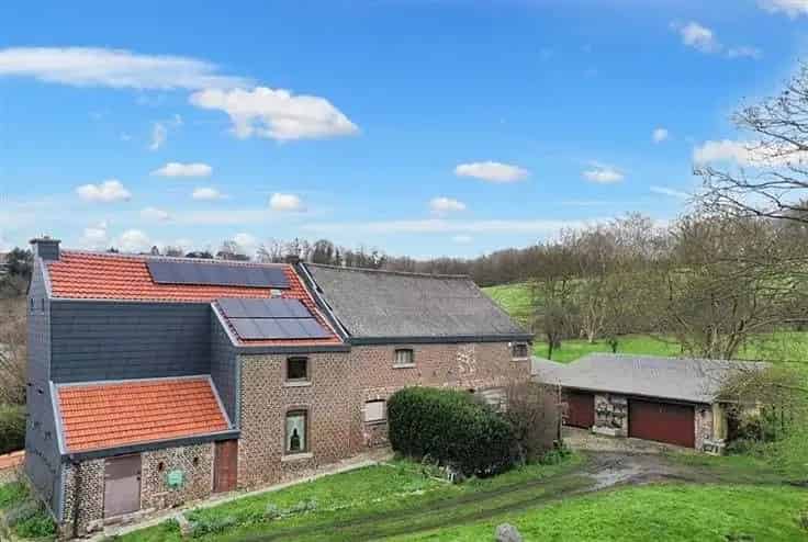 Landhuis Te Koop Ruime Woning Met Bijgebouwen