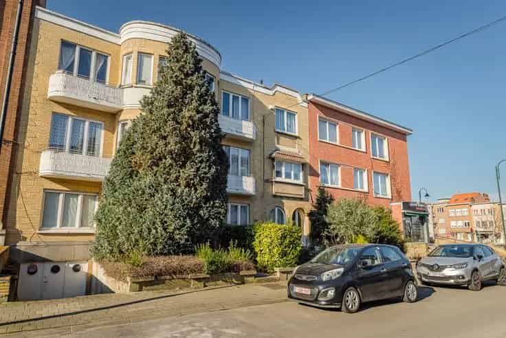 Appartement te renoveren 61m² - 1 slaapkamer - Nabij openbaar vervoer