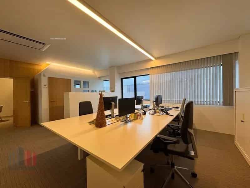 Kantoorruimte te huur Oostkamp 966m²