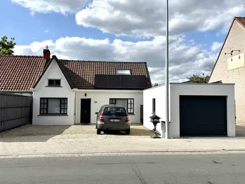 Huis te koop: charmante woning met grote tuin en garage