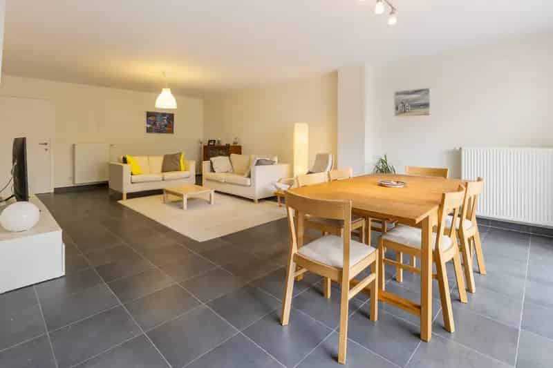 Gelijkvloers Appartement te Koop De Panne