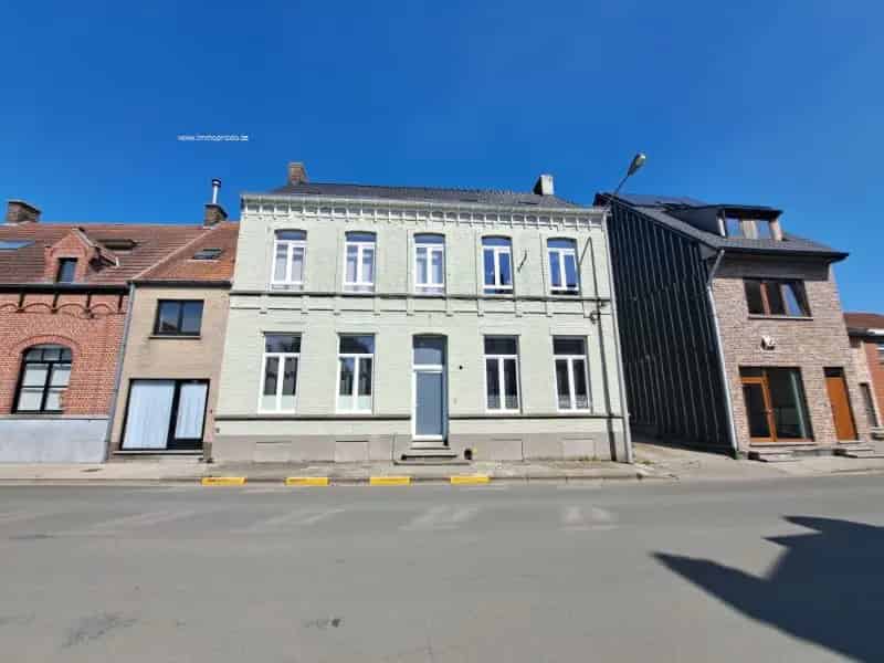 Opbrengsteigendom 8 slaapkamers Handzame