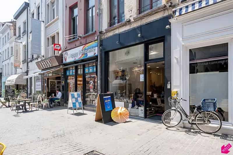 Winkel te huur Wilde Zee 50m2 winkelstraat