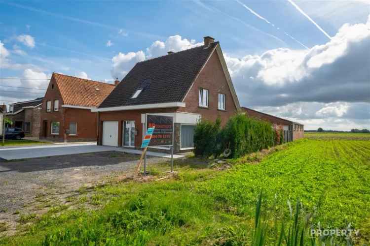 Huis met Loods te Koop - Instapklaar - Huuropbrengst 2325 per maand