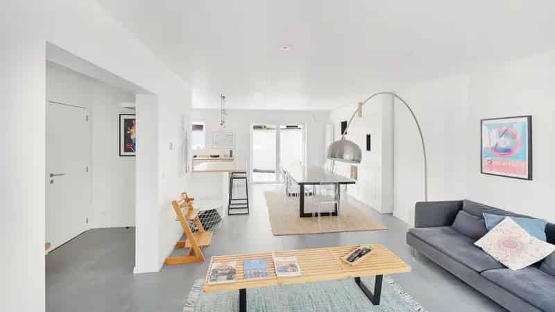 Ruime woning te koop in Knokke nabij Oosthoekplein