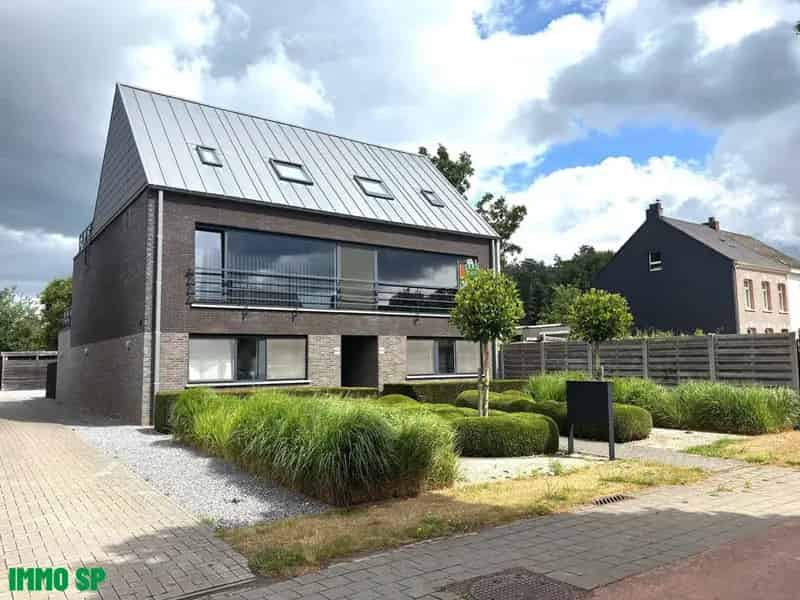 Duplex Appartement te huur 2 slaapkamers 2 terrassen