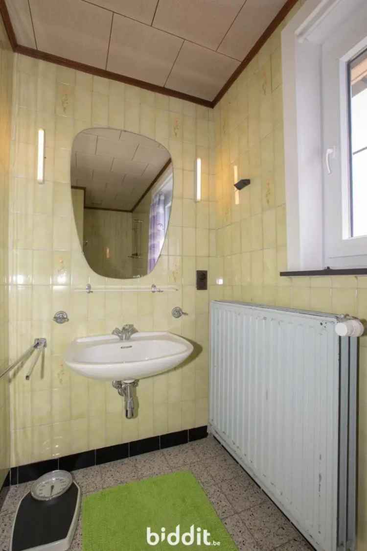 Te renoveren halfopen bebouwing Gent