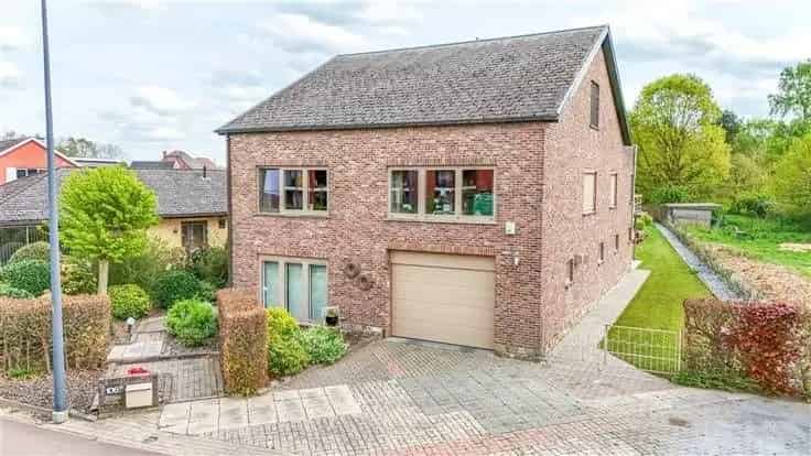 Villa Te Koop Boortmeerbeek Ruime woning met zwembad