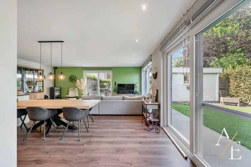 Huis te huur Eeklo 6 slaapkamers 3 badkamers