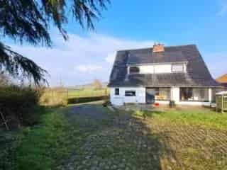 Huis te koop Mont-de-l'Enclus - Grote woning met atelier en garages
