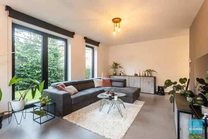 Gelijkvloers Appartement te Koop Lebbeke - Instapklaar Energiezuinig
