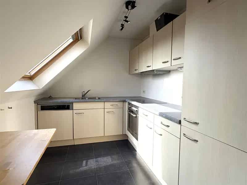 Dakappartement te koop: 2 slaapkamers, rustige ligging