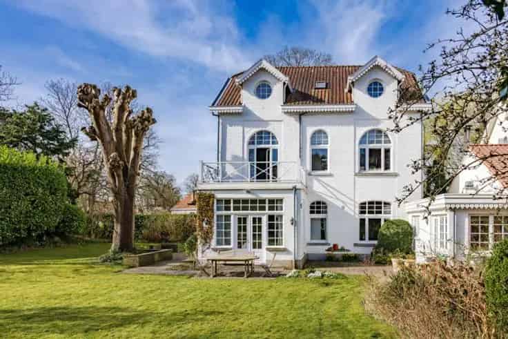 Villa Te Koop Wolvendael 400m2 5 Slaapkamers Grote Tuin