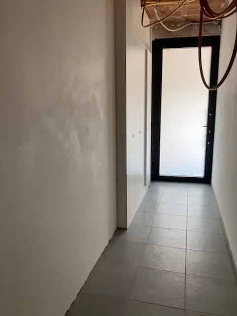 Appartement te koop met dakterras 1e verdieping