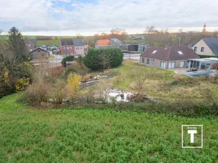 Grond te koop in Velzeke met open zicht en ideale verbindingen