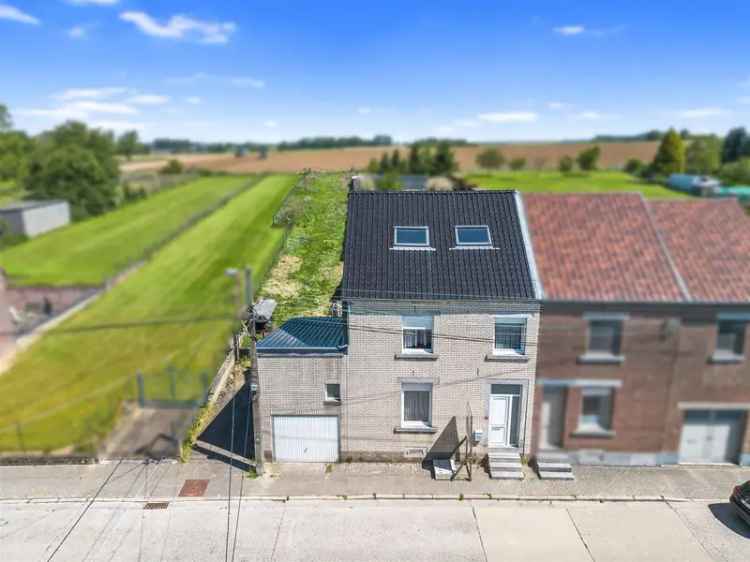 TE RENOVEREN WONING MET VEEL POTENTIEEL IN HET LANDELIJKE GINGELOM