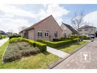 Huis te koop Deinze - Ruime woning met tuin en EPC B