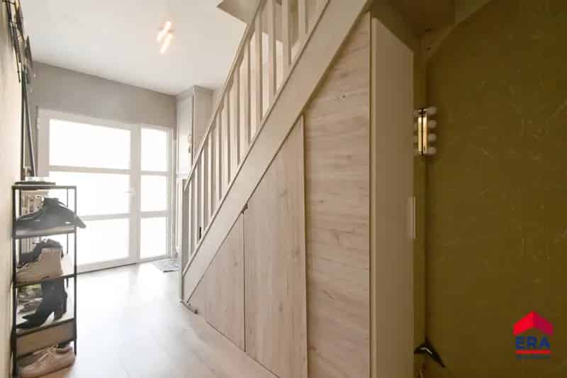 Huis te koop Eeklo: Ruime 4 slaapkamer woning