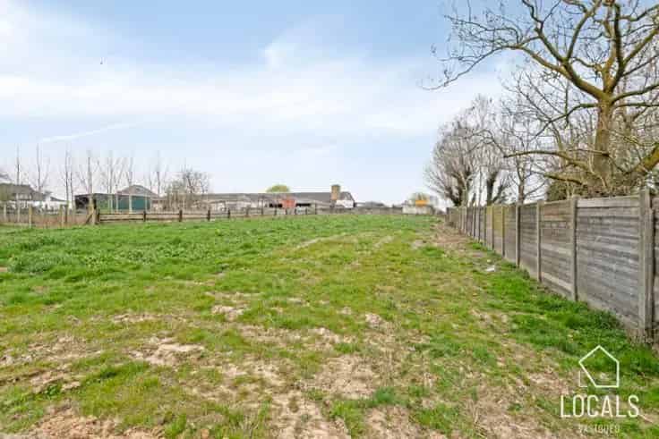 Huis Te Koop: Ruime gezinswoning 260m² met 3 slaapkamers