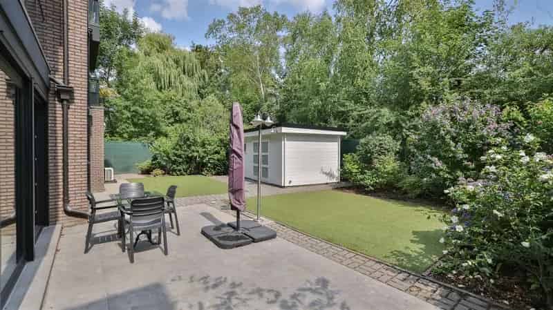 Appartement te koop Kontich - Ruime tuin - Garage - 2 slaapkamers