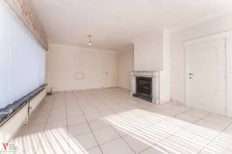 Halfopen Woning Te Renoveren Stene 4 slaapkamers