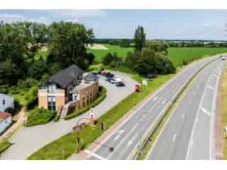 Kantoor te koop Wavre 283m2 12 parkings E411