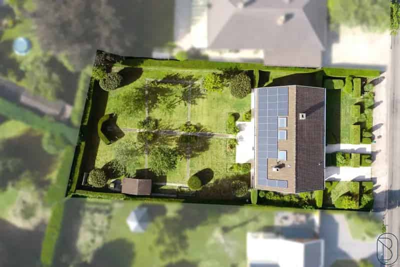 Gelijkvloerse Villa 4 Slaapkamers Garage Tuin Zonnepanelen