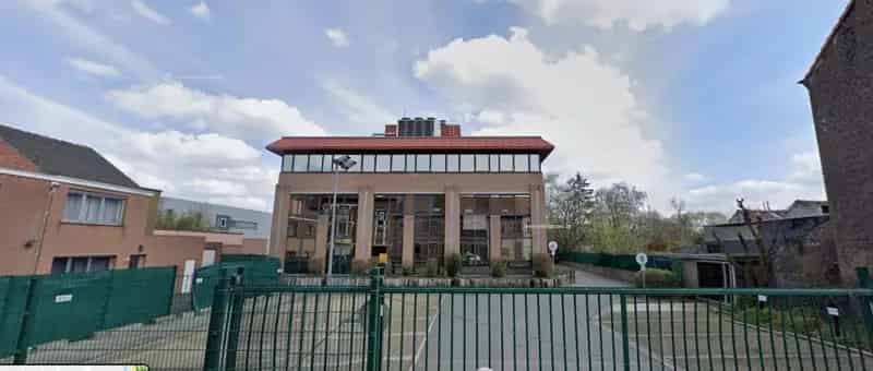 Kantoorruimte te huur Ruisbroek 465m²