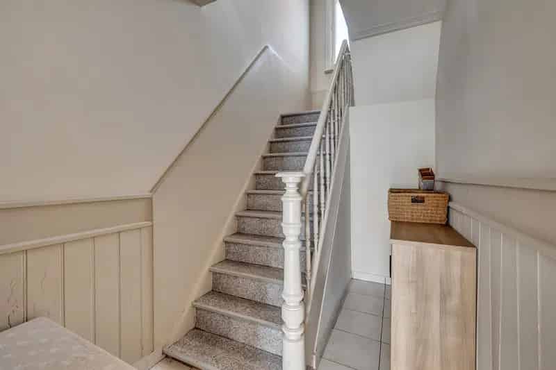 Huis te huur Machelen: Ruime woning met atelier en tuin