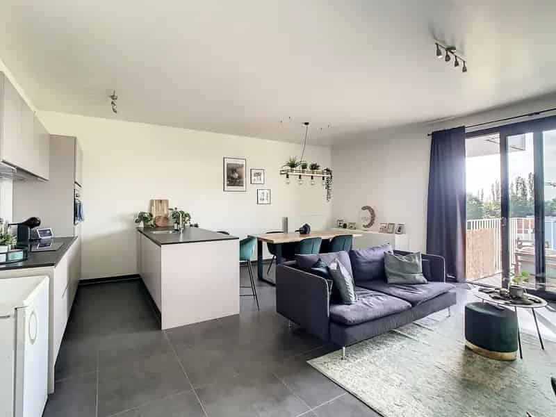 Modern Appartement Twee Slaapkamers Tienen