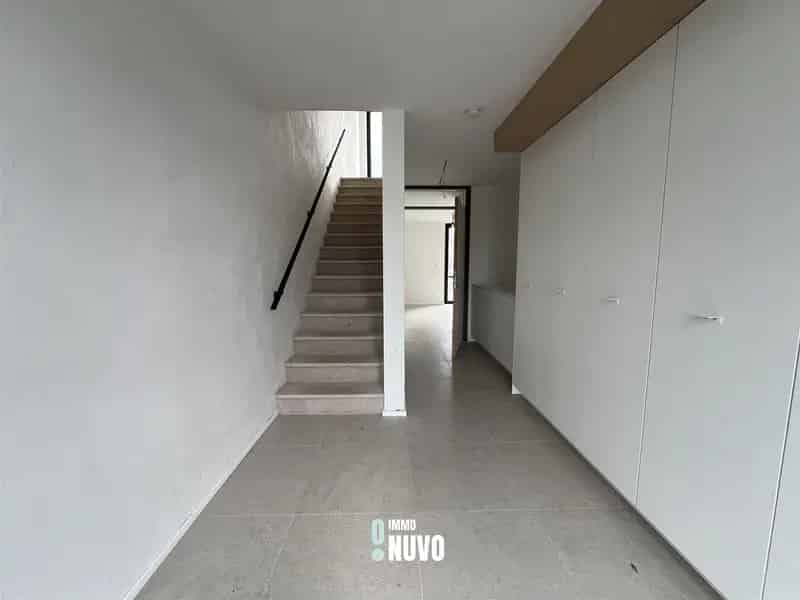 Moderne Bel Etage te Huur Liedekerke