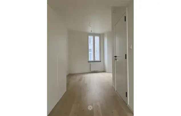 Huur 1 slaapkamer appartement van 50 m² in Ghent