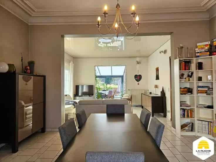 Huis Te Koop Marcinelle 2 slaapkamers 136m² tuin